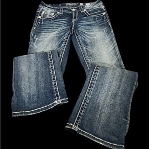 Women’s embellished Miss Me Je5554B2L Bootcut size 28(5/6) jeans stretch